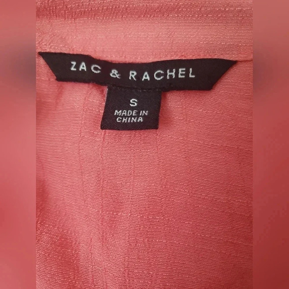 Coral button down blouse with front tie size small by Zac & Rachel - Picture 3 of 6